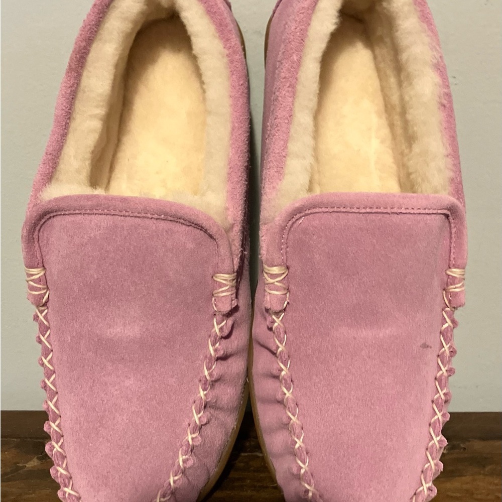 Wicked Good Slippers Venetian - Picture 10 of 11